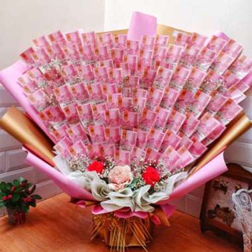 bouquet of flower with money